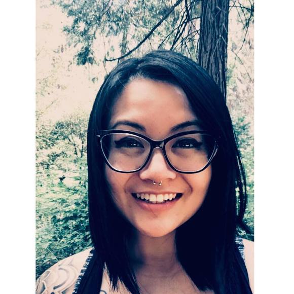 Meet your Posher, Jade - Picture 1 of 1